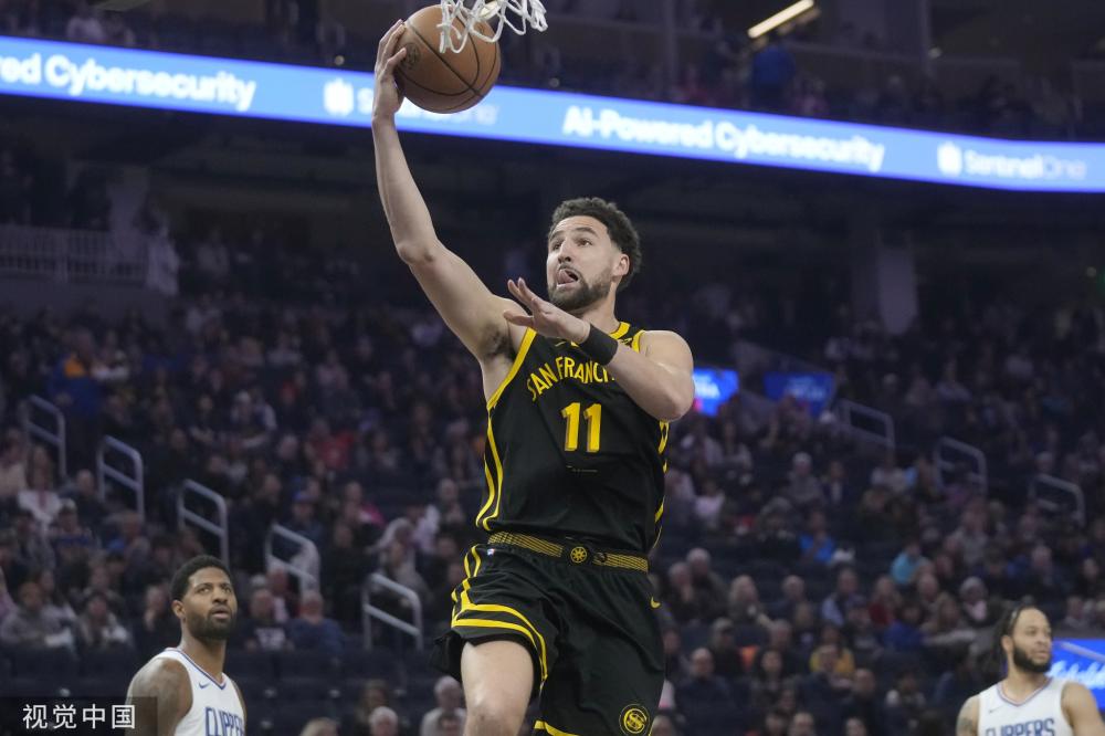 强调团队合 强调团队合